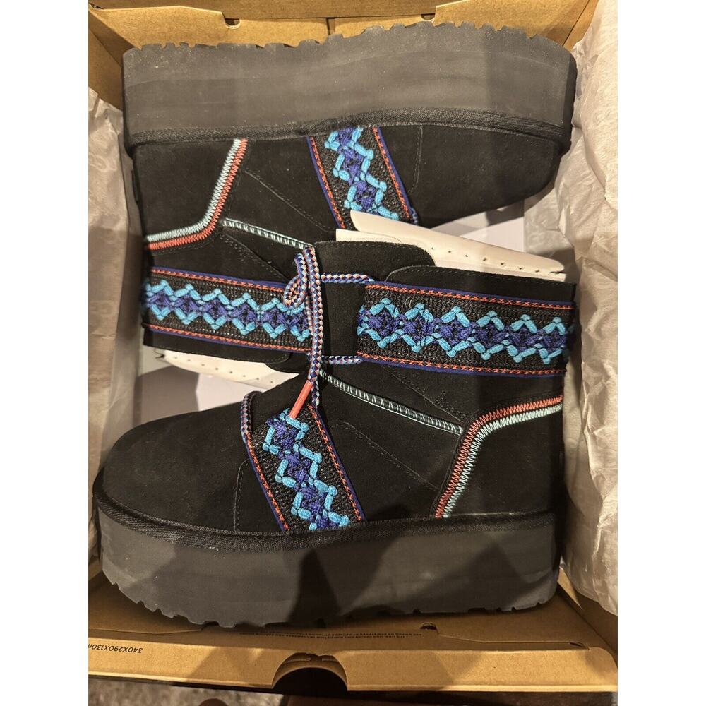 Ugg Mini Braid Platform Black Size 8 / 39 New In Original Box!